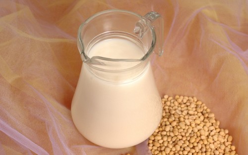 豆浆的营养比牛奶低吗