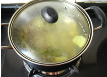 清新小美味――猪肚莲子汤的做法步骤3