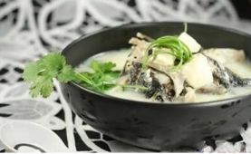 草鱼豆腐汤的做法,草鱼