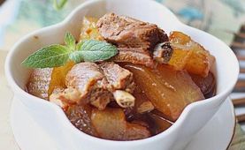 冬瓜炖排骨的美味菜做